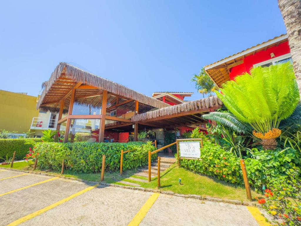 Acomodações arejadas, café da manhã caprichado, atendimento diferenciado e uma localização privilegiada, um local muito tranquilo e perto de toda a infra estrutura de ilhabela.
